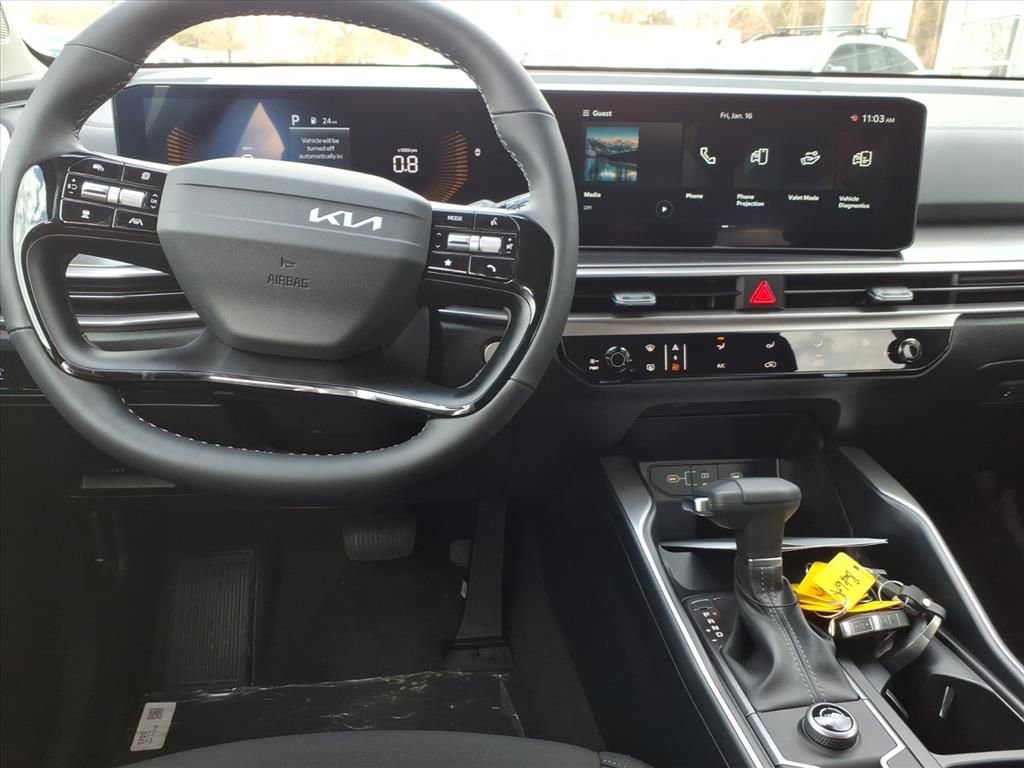 New 2026 Kia Sorento LX FWD image 11