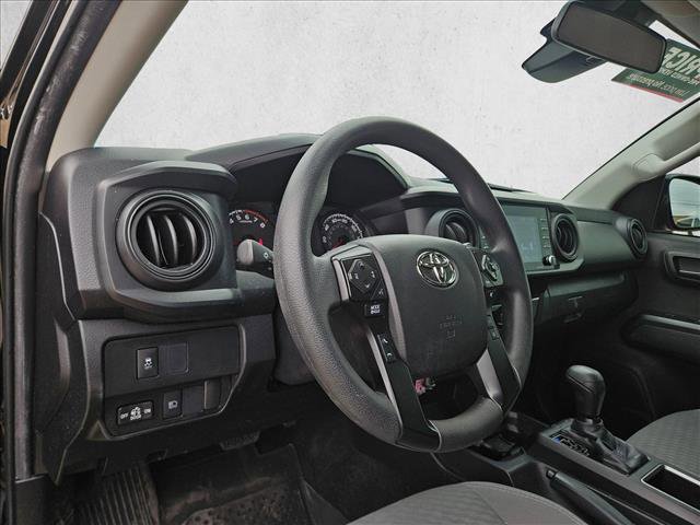 Used 2022 Toyota Tacoma SR image 15