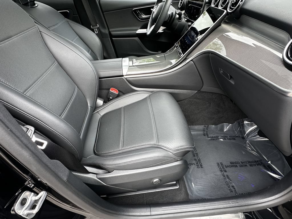 Certified 2026 Mercedes-Benz GLC 300 image 15