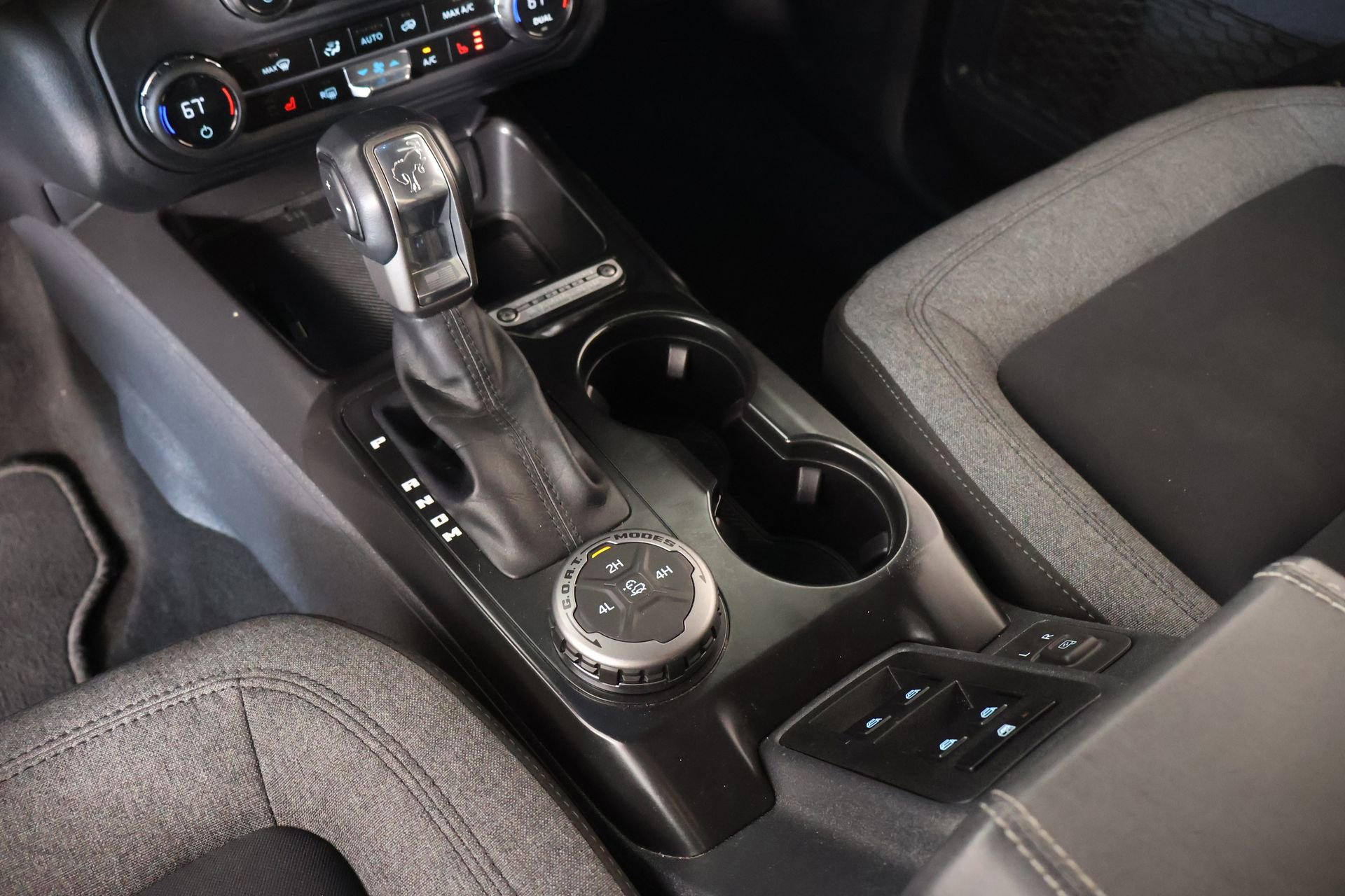 Used 2025 Ford Bronco Big Bend image 9