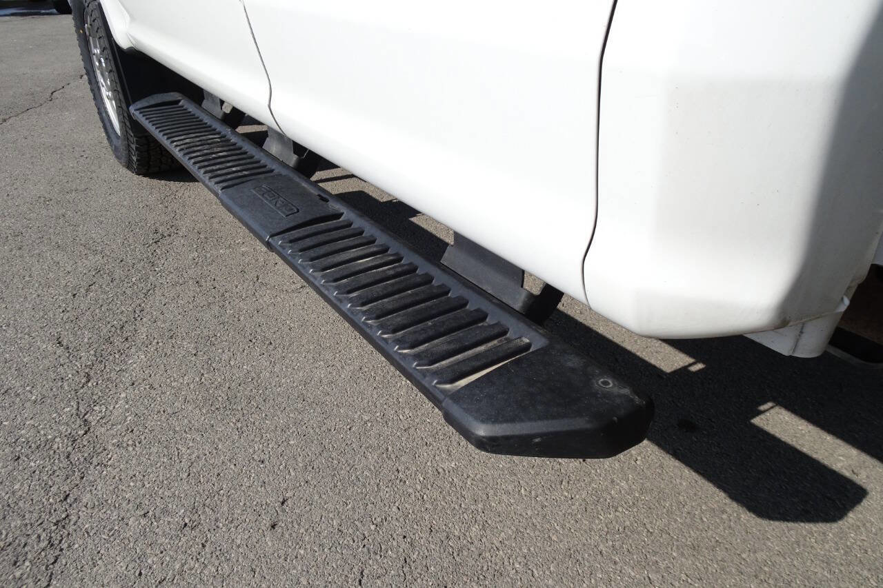 Used 2018 Ford F250 XL w/ Power Equipment Group image 13