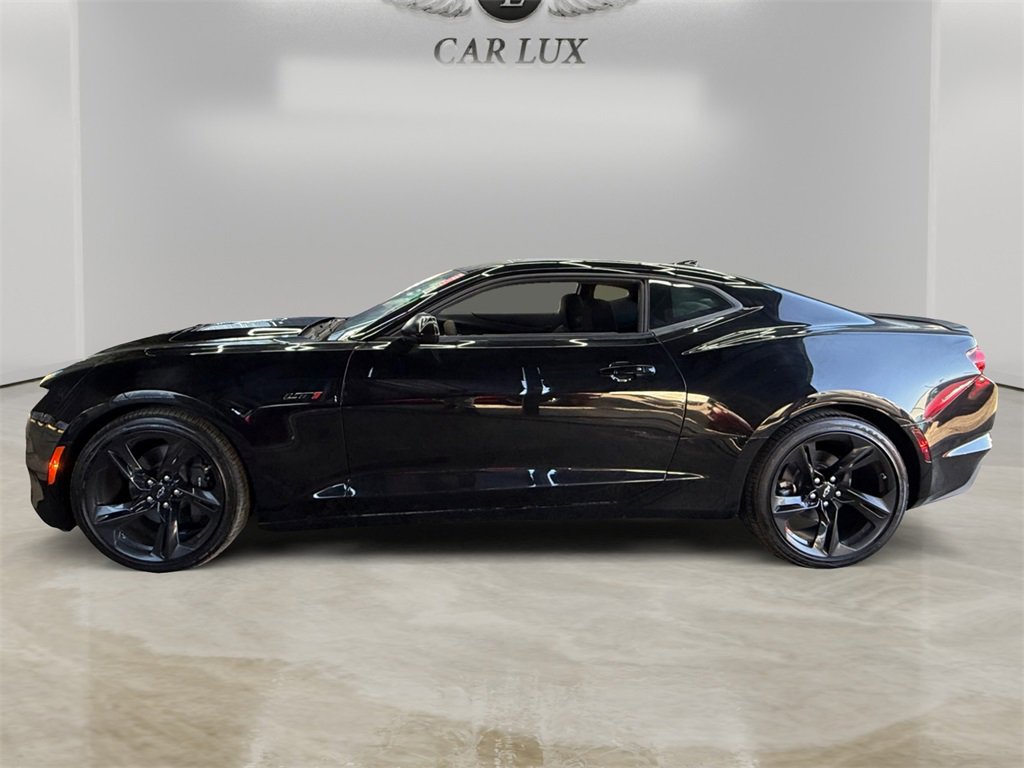 Used 2023 Chevrolet Camaro LT image 2