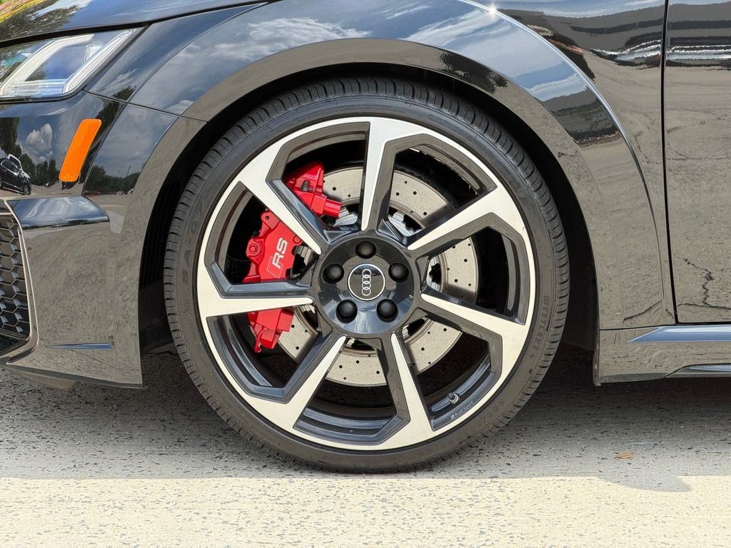 Used 2020 Audi TT RS w/ Technology Package AWD/4WD image 13