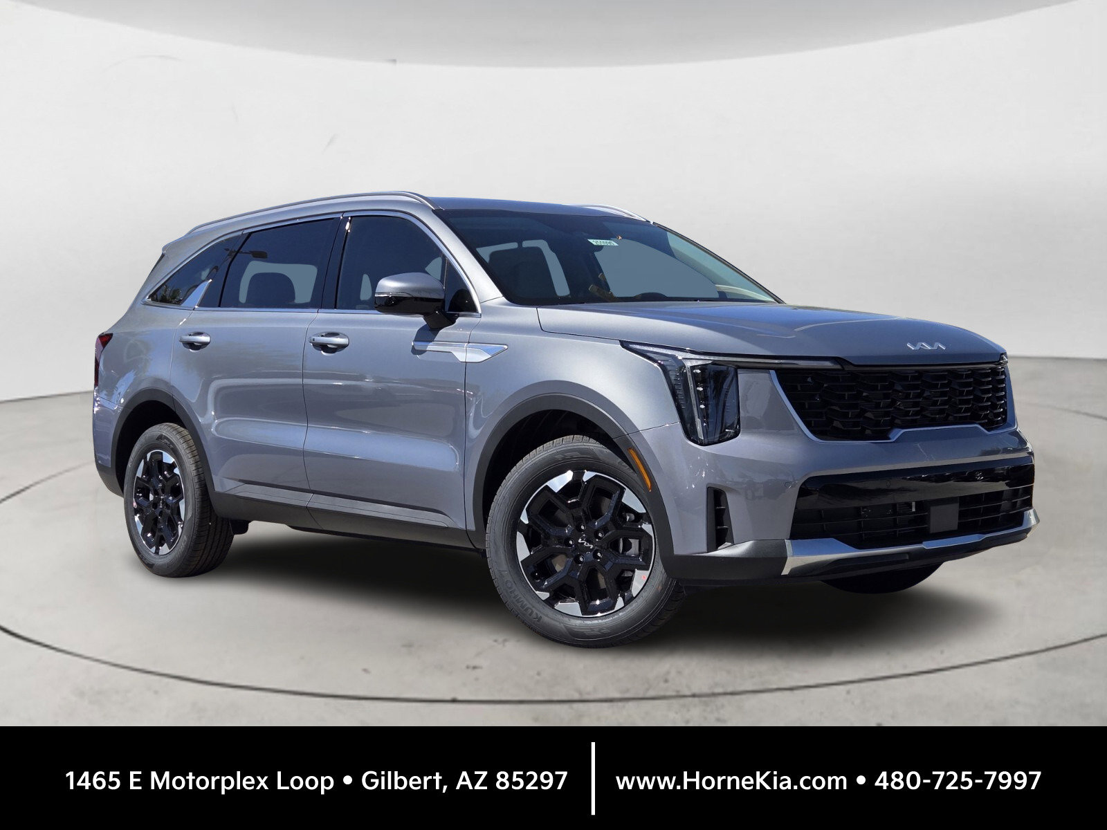 New 2025 Kia Sorento S image 1