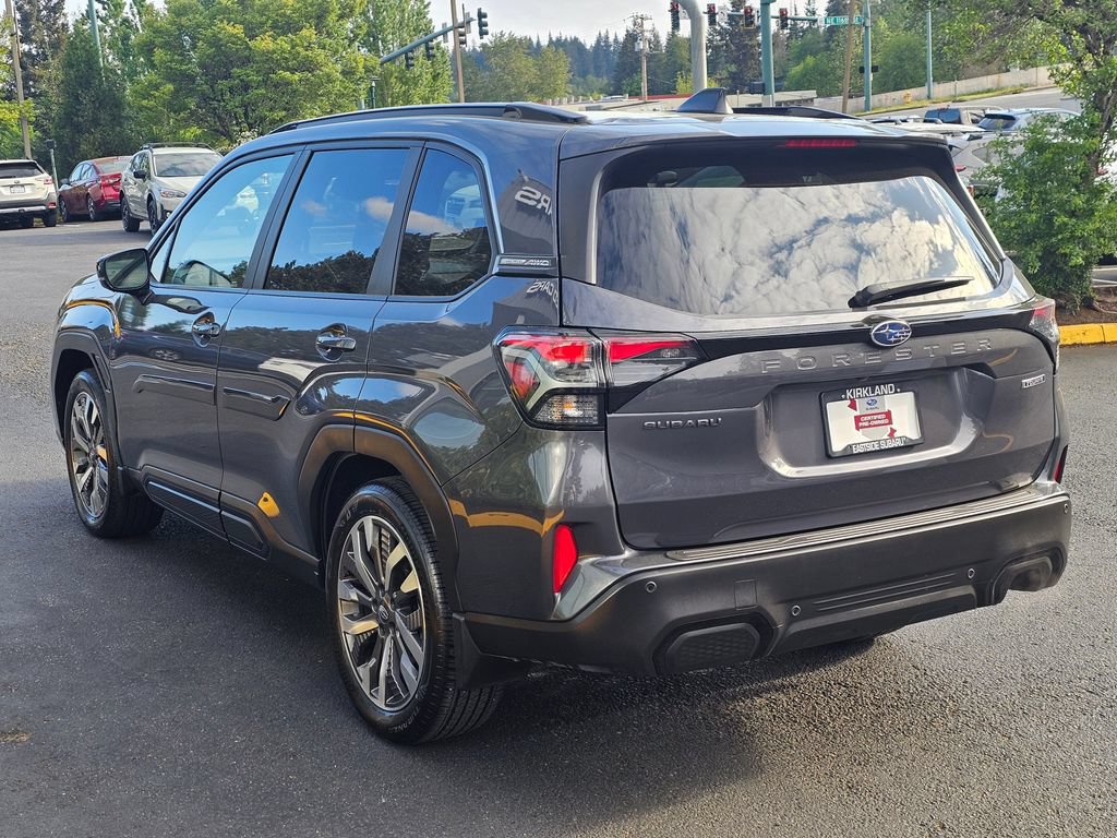 Certified 2025 Subaru Forester Touring AWD/4WD image 5