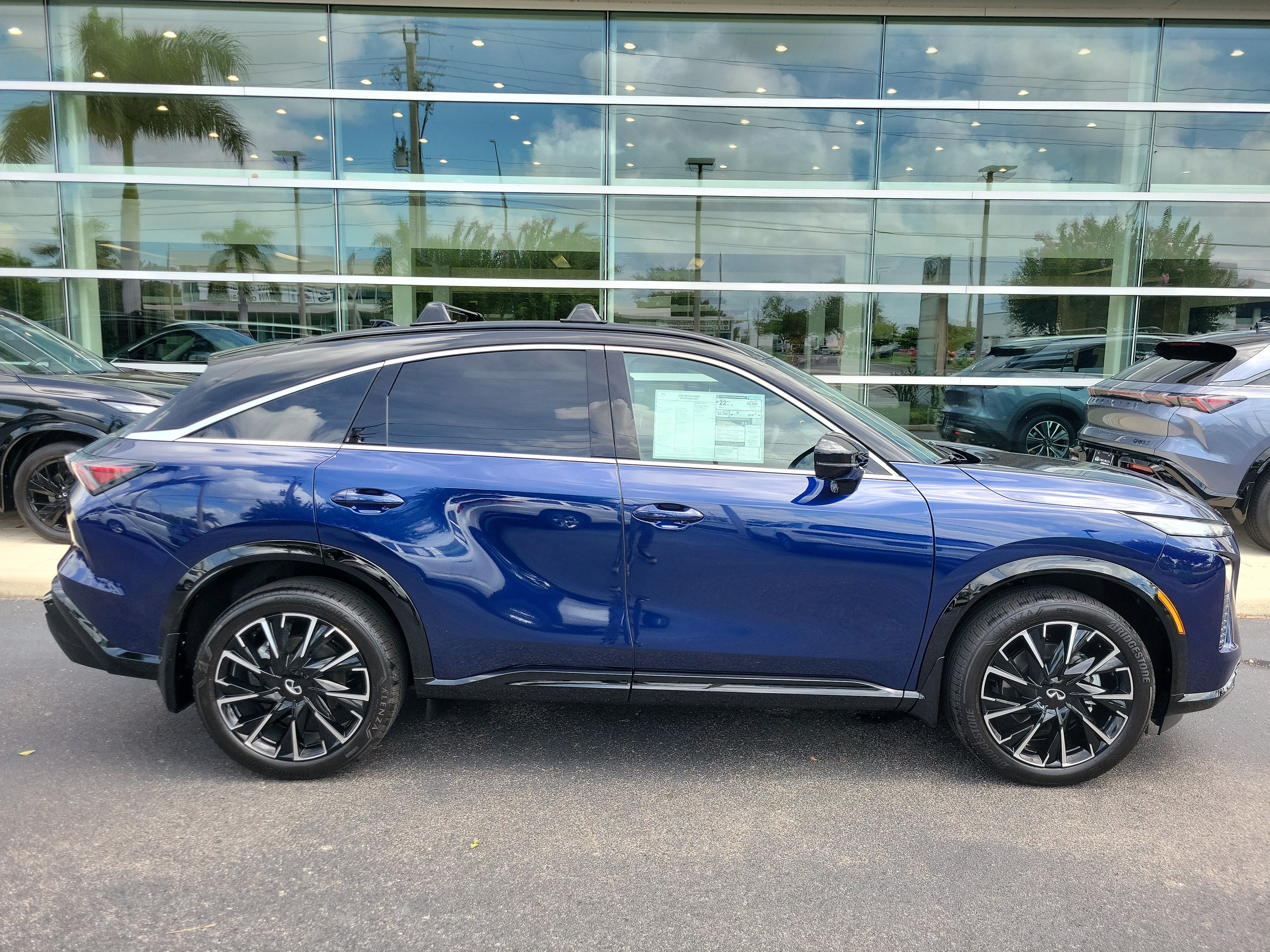 New 2027 INFINITI QX65 Autograph w/ Cargo Package AWD/4WD image 3