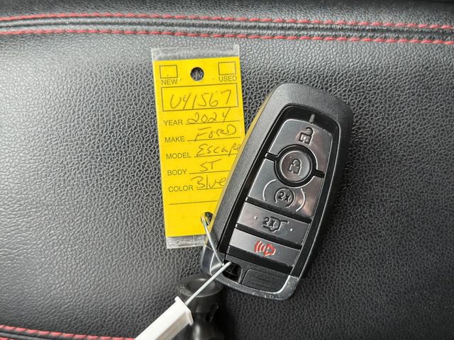 Certified 2024 Ford Escape ST-Line w/ Tech Pack #1 AWD/4WD image 14