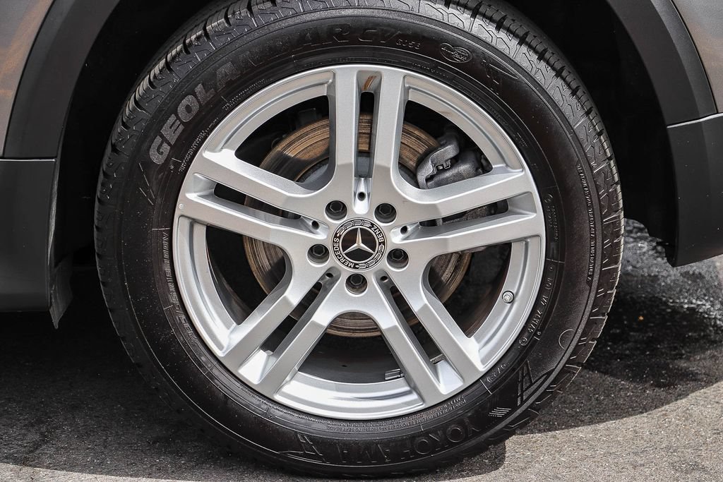Used 2022 Mercedes-Benz GLB 250 4MATIC image 14