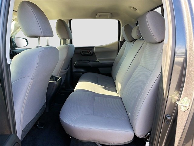 Used 2020 Toyota Tacoma SR image 20