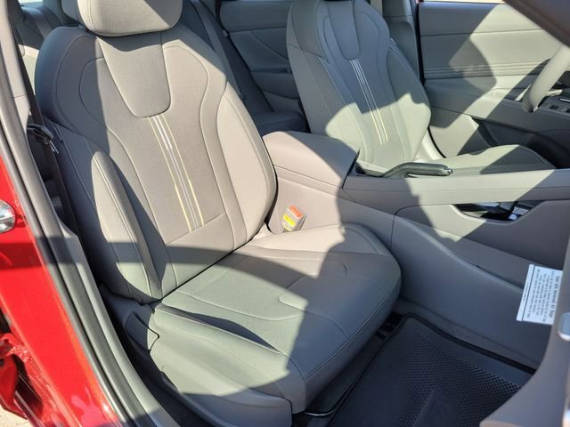 New 2026 Hyundai Elantra Sport w/ Cargo Package image 17