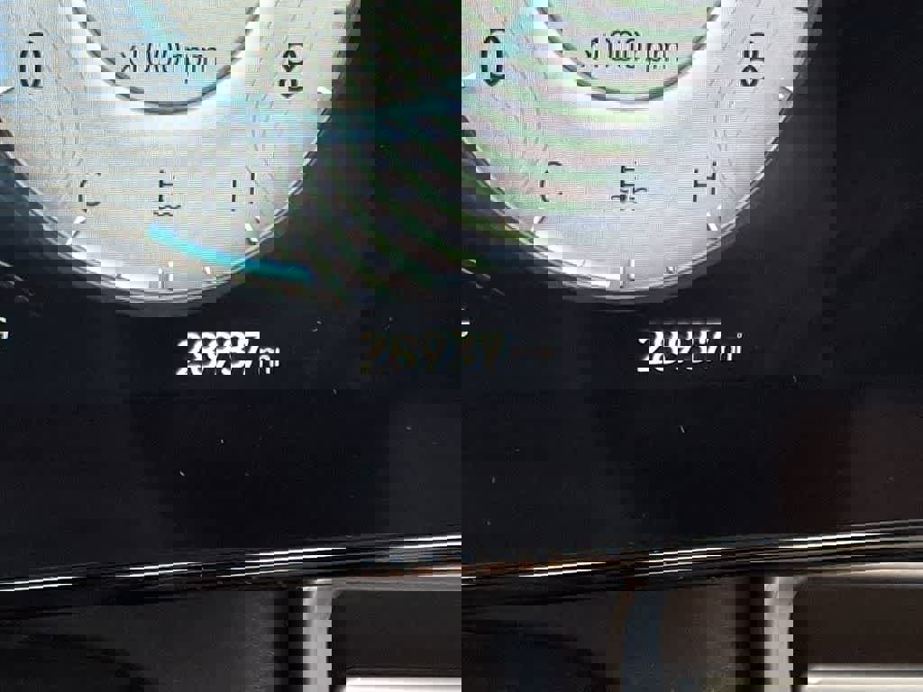 Used 2024 Hyundai Elantra SEL image 19