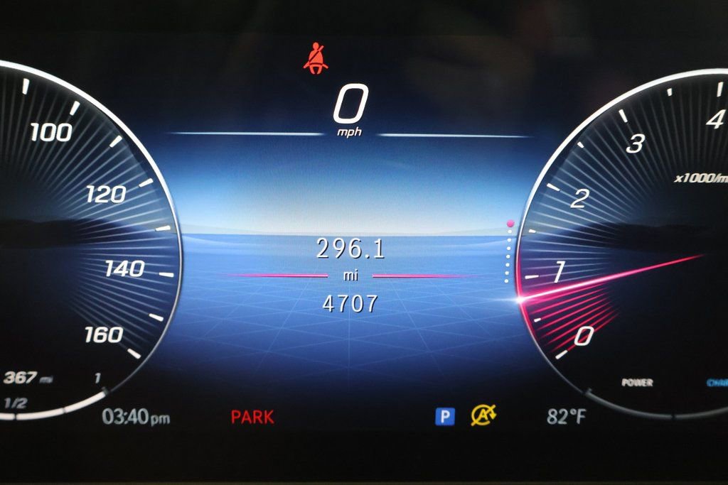 Certified 2025 Mercedes-Benz GLB 250 image 17