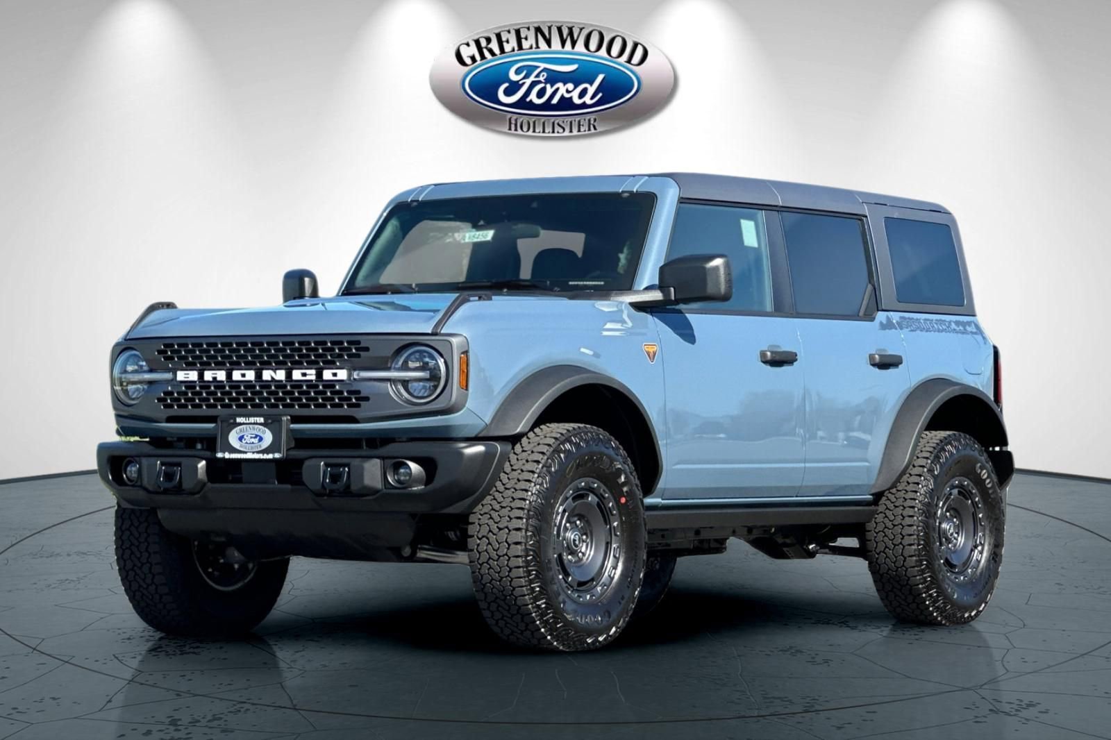 New 2025 Ford Bronco Badlands w/ Sasquatch Package image 8