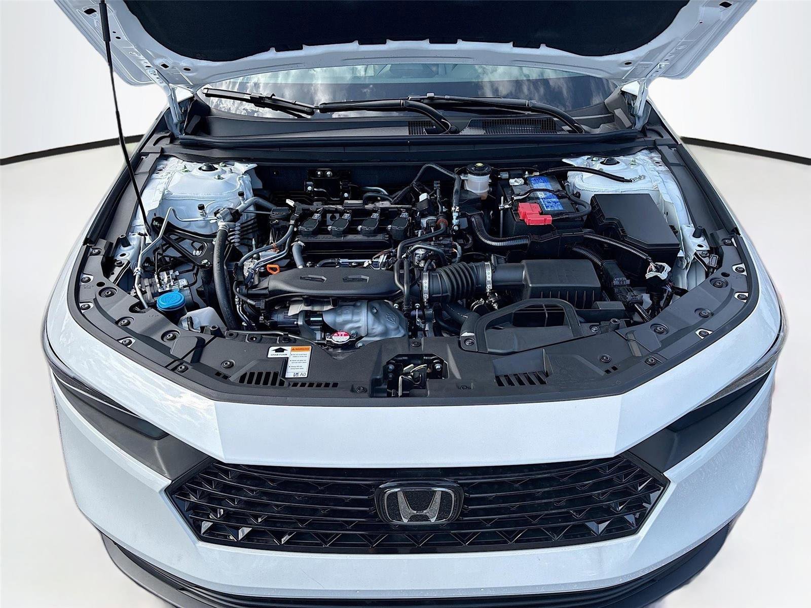 Certified 2025 Honda Accord LX image 32