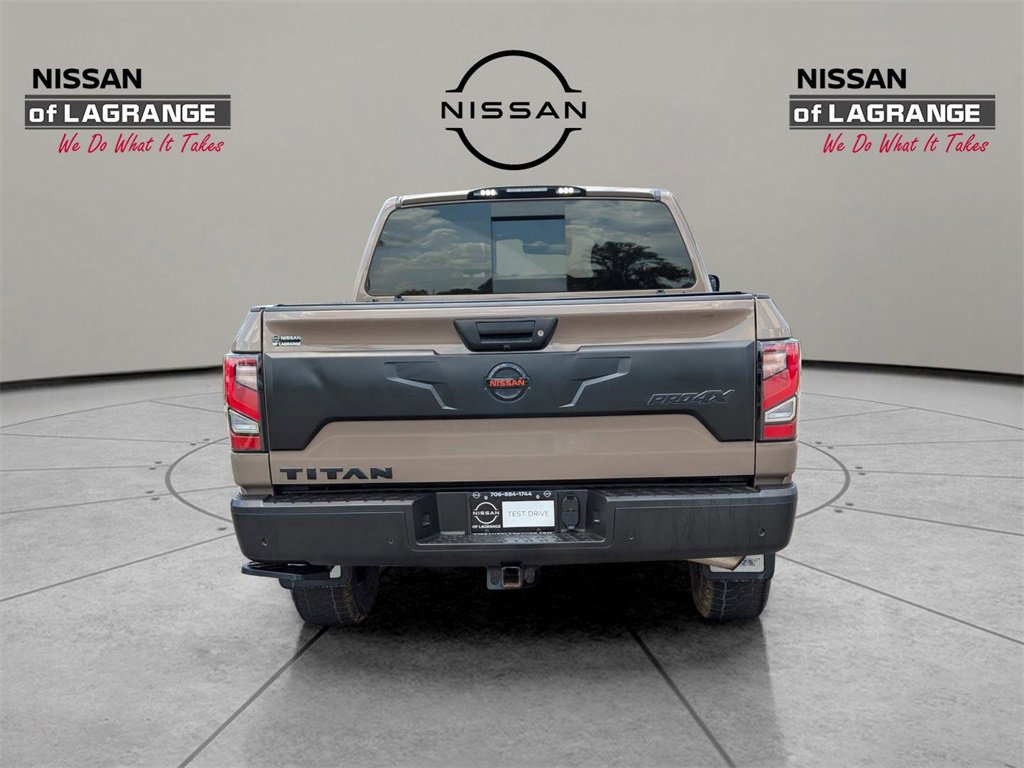 Used 2021 Nissan Titan PRO-4X w/ Pro-4x Convenience Package image 6