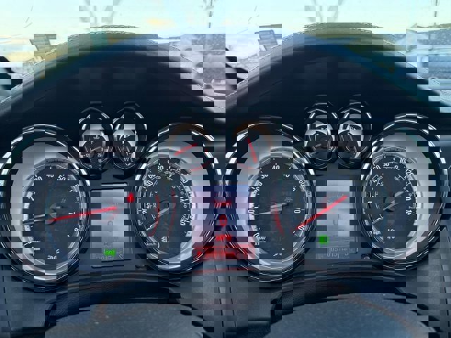 Used 2018 Buick Cascada Premium image 18