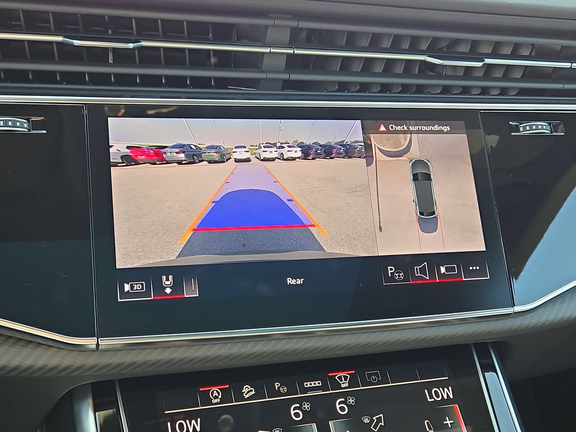 Certified 2025 Audi RS Q8 performance AWD/4WD image 18