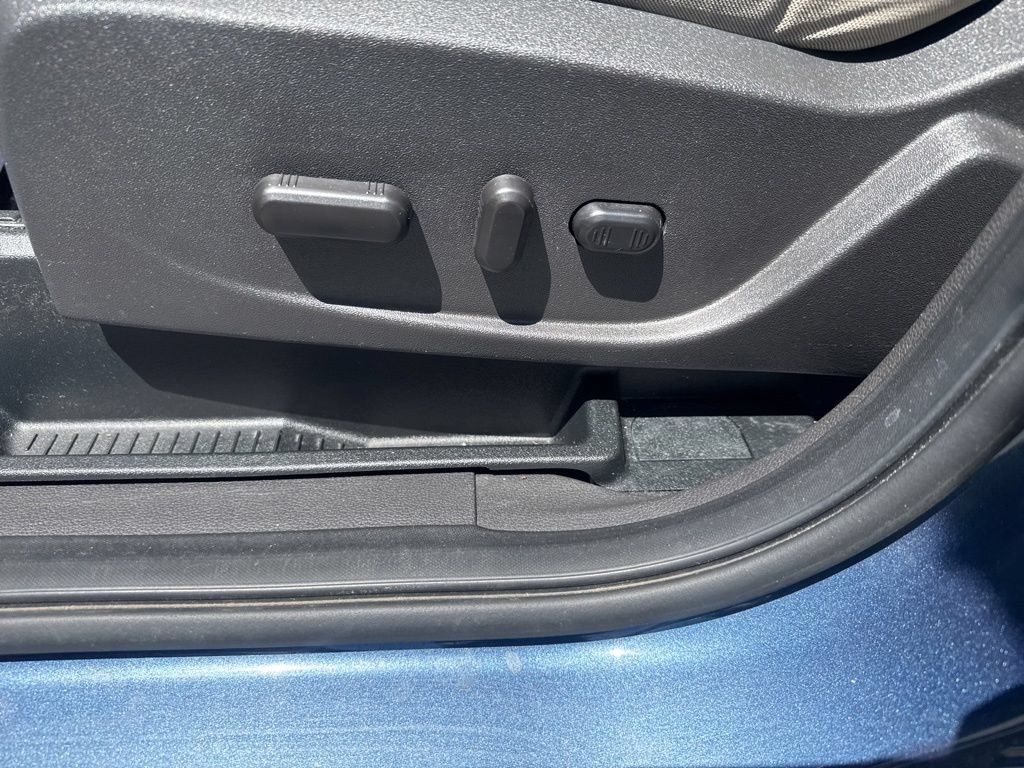 Used 2018 Ford Escape SE w/ SE Sync 3 Package FWD image 30