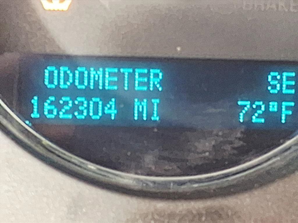 Used 2012 GMC Yukon XL Denali image 22