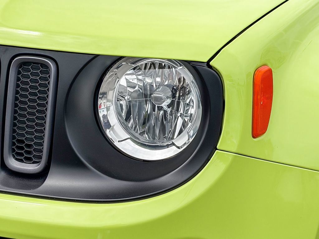 Used 2018 Jeep Renegade Trailhawk image 7