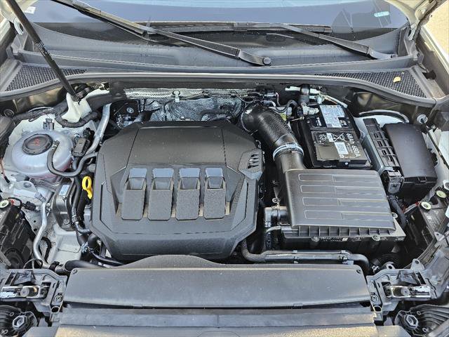 Certified 2025 Audi Q3 2.0T Premium w/ Convenience Package AWD/4WD image 8