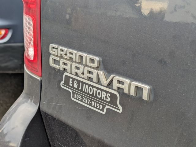 Used 2013 Dodge Grand Caravan American Value Package w/ UConnect Hands-Free Group image 5