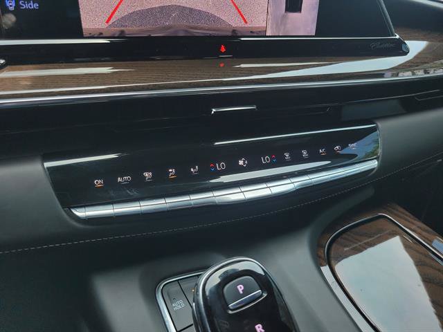 Certified 2023 Cadillac Escalade Sport Platinum AWD/4WD image 70