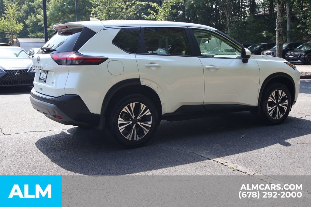 Used 2023 Nissan Rogue SV FWD image 5