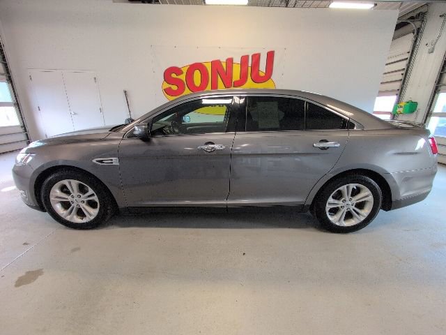 Used 2014 Ford Taurus SEL w/ Equipment Group 201A FWD image 2