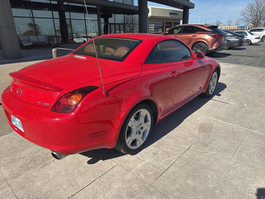 Used 2005 Lexus SC 430 Convertible image 3