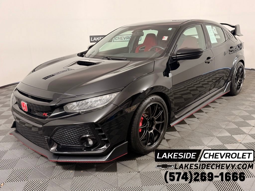Used 2017 Honda Civic Type R image 1