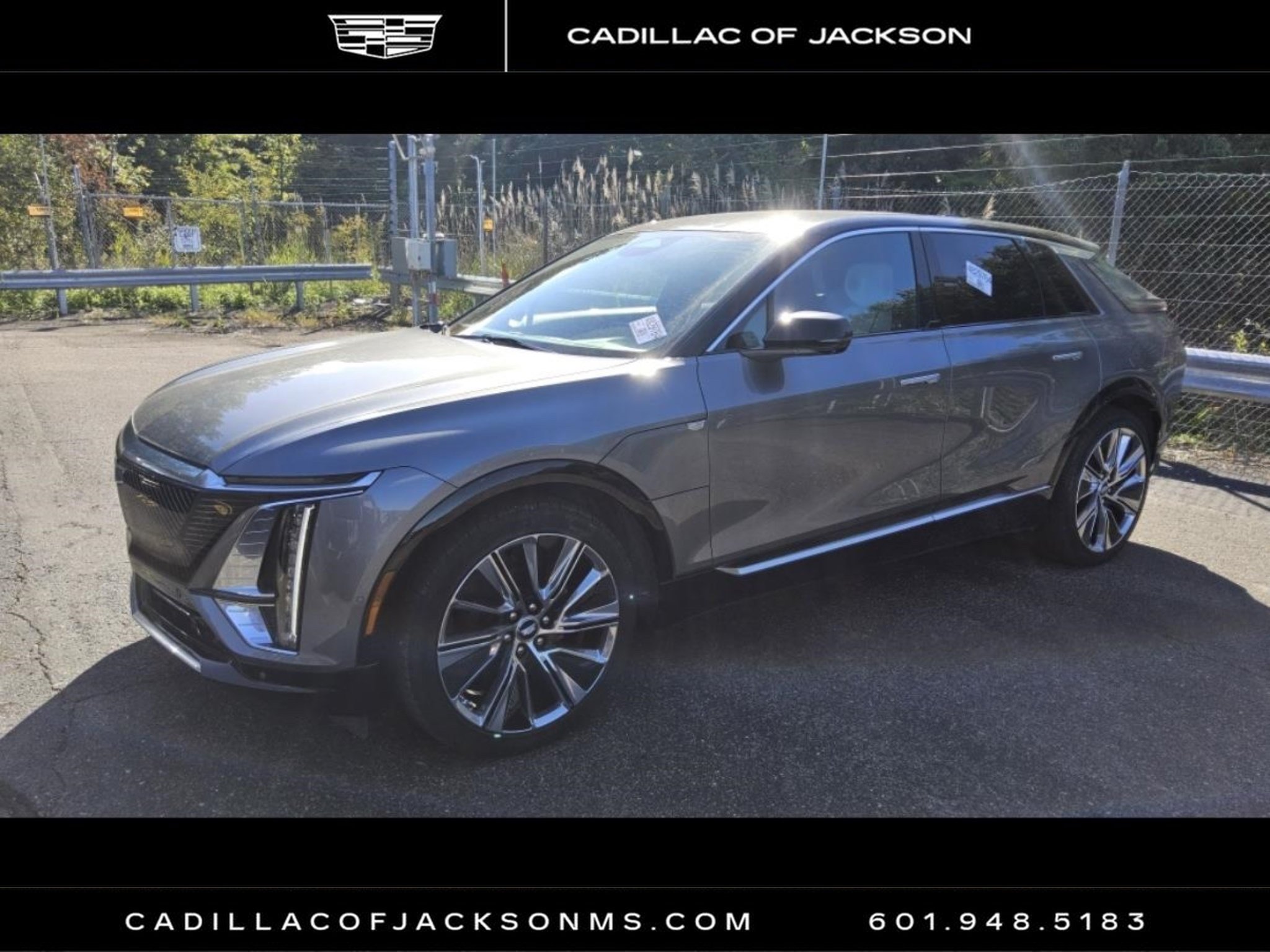 Used 2023 Cadillac Lyriq 2WD image 1