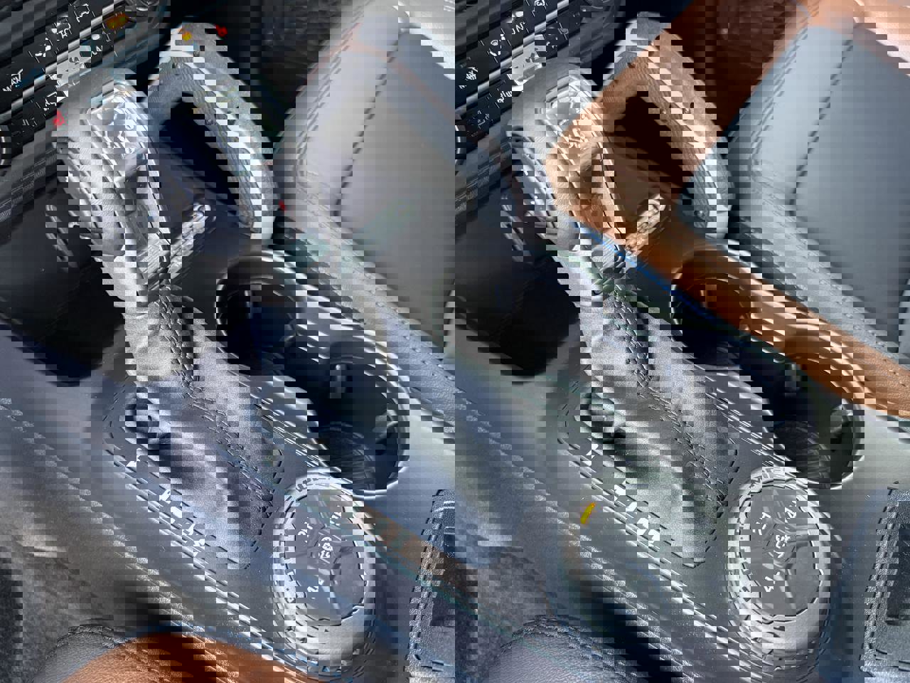 Used 2024 Ford Bronco Outer Banks image 26