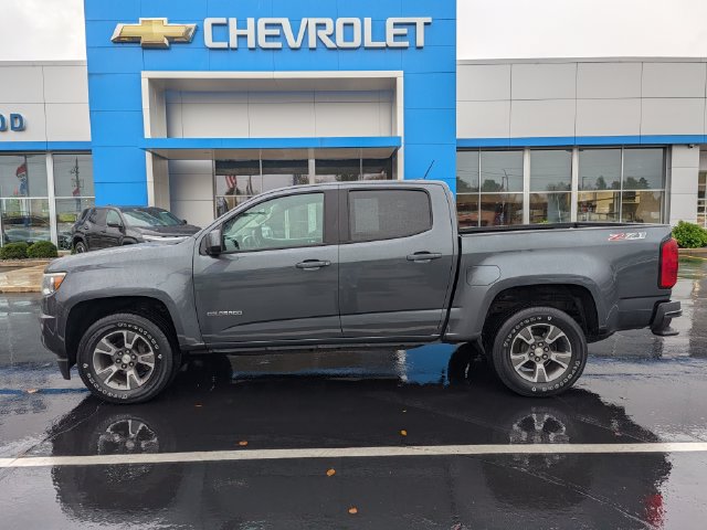 Used 2016 Chevrolet Colorado Z71 AWD/4WD image 2