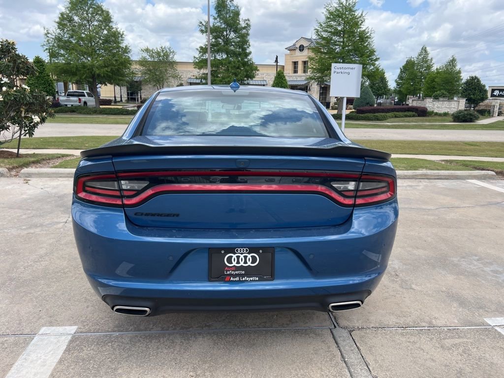 Used 2023 Dodge Charger SXT w/ Blacktop Package image 8
