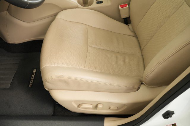 Used 2016 Nissan Rogue SL w/ SL Premium Package image 36