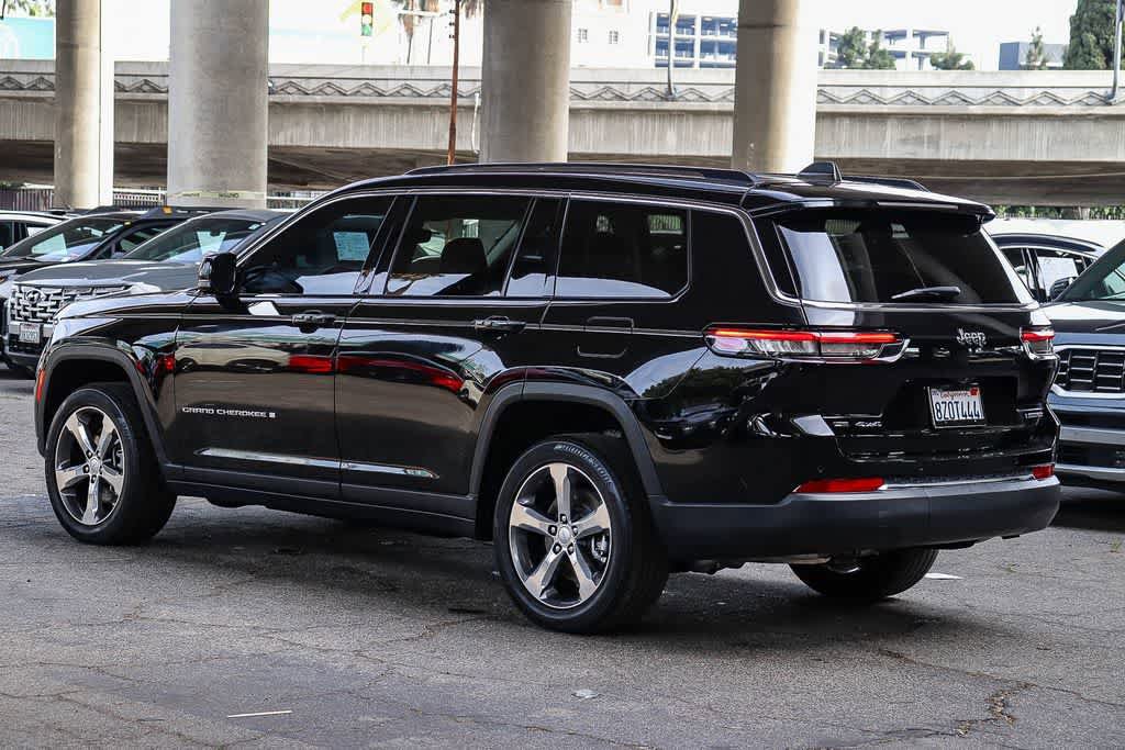 Used 2021 Jeep Grand Cherokee L Limited image 6