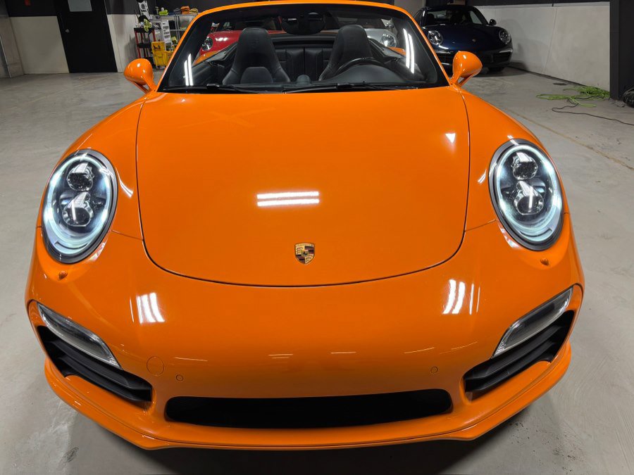 Used 2014 Porsche 911 Turbo S image 28