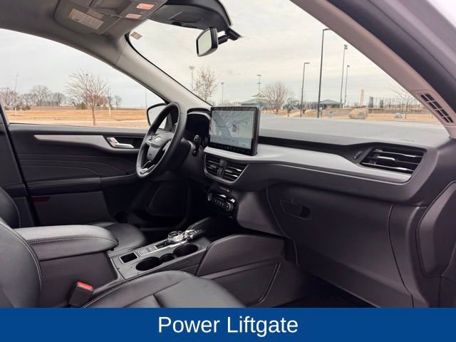 Used 2025 Ford Escape Platinum AWD/4WD image 27