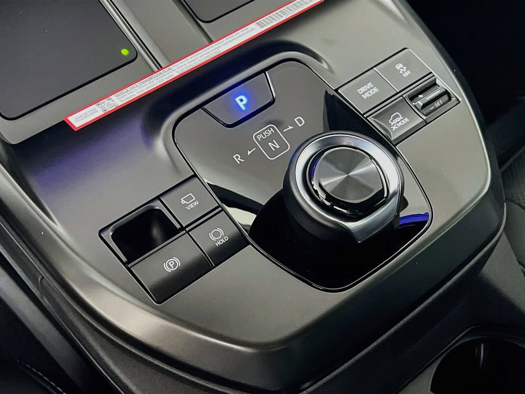 New 2026 Subaru Solterra AWD/4WD image 14
