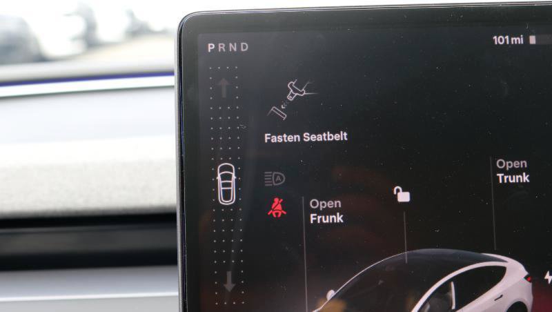 Used 2025 Tesla Model 3 Long Range RWD image 13