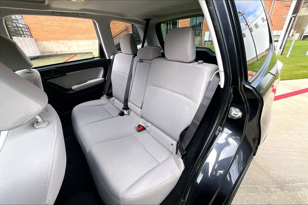 Used 2015 Subaru Forester 2.5i Premium w/ Popular Package #1 AWD/4WD image 31