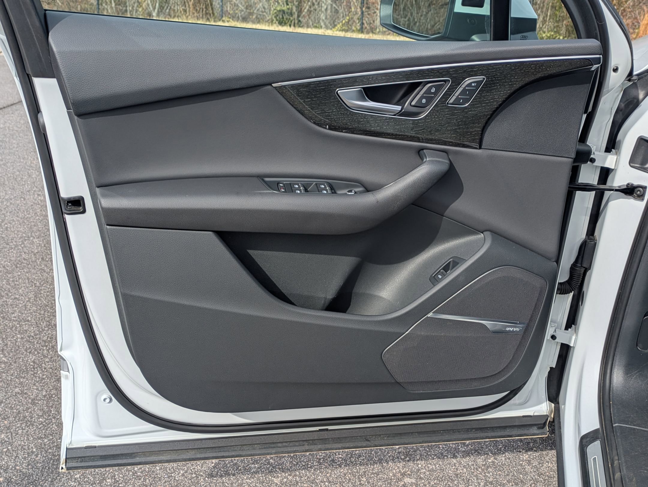 Used 2020 Audi Q7 3.0T Premium Plus image 20