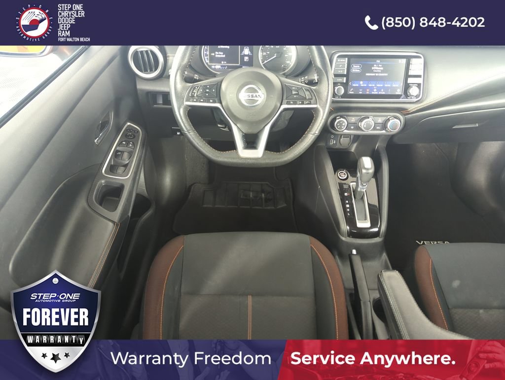 Used 2021 Nissan Versa SR FWD image 13