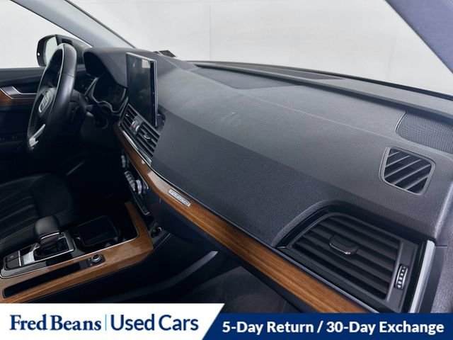 Used 2023 Audi Q5 2.0T Premium w/ Convenience Package image 30