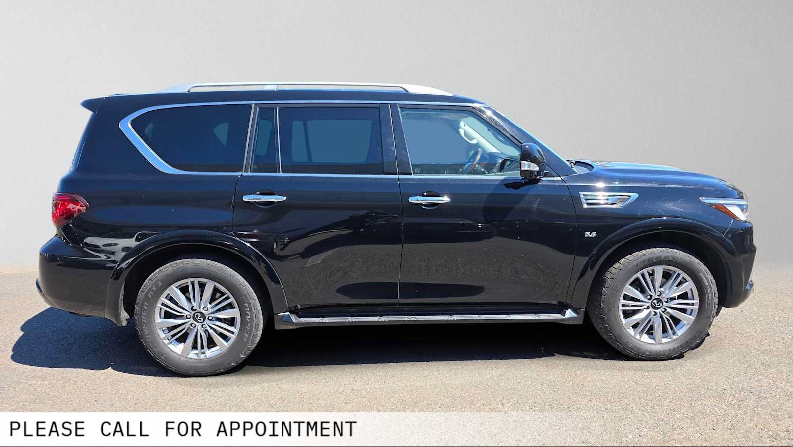Used 2019 INFINITI QX80 Luxe w/ Proassist Package AWD/4WD image 2