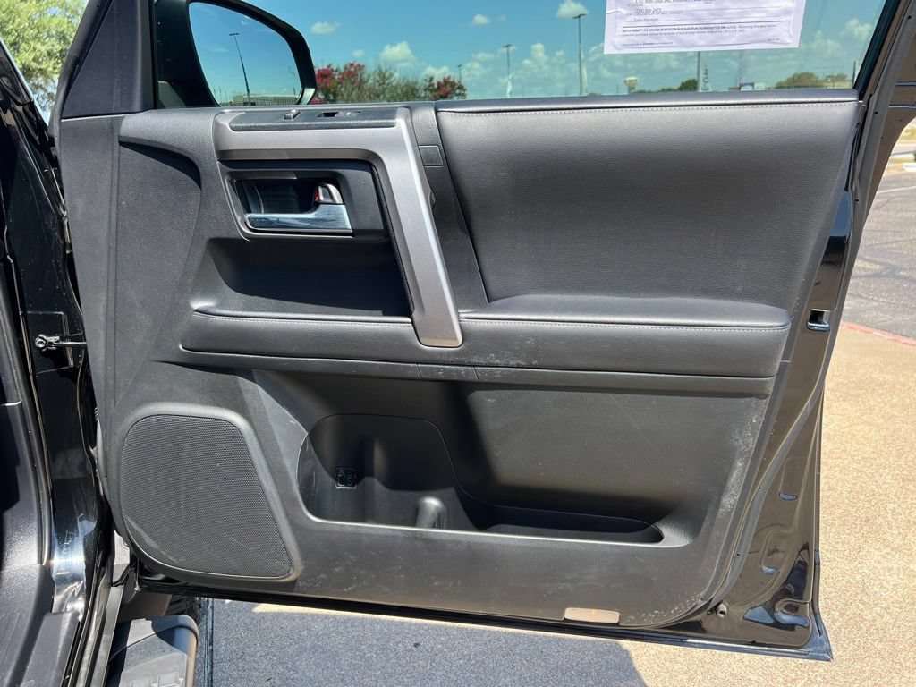 Used 2024 Toyota 4Runner SR5 Premium w/ Moonroof Package RWD image 20