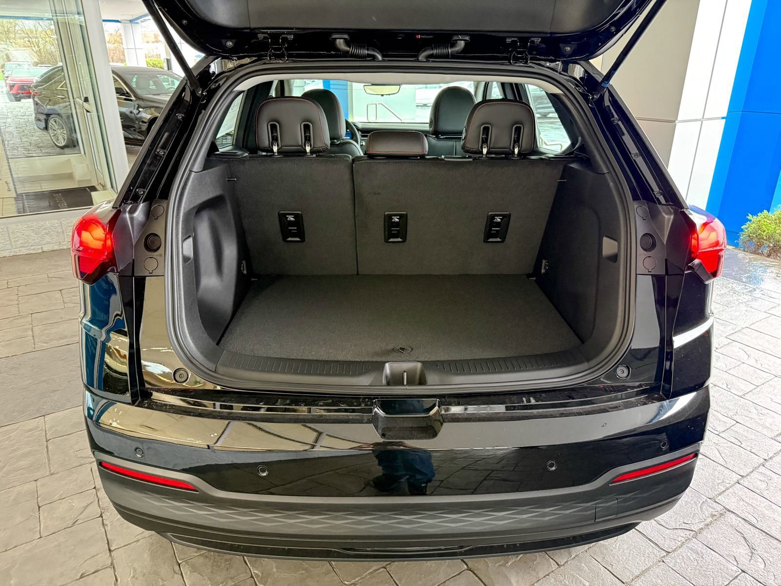 New 2027 Chevrolet Bolt RS w/ Technology Package image 37