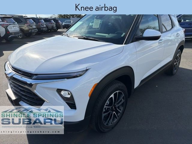 Used 2025 Chevrolet TrailBlazer LT AWD/4WD image 11