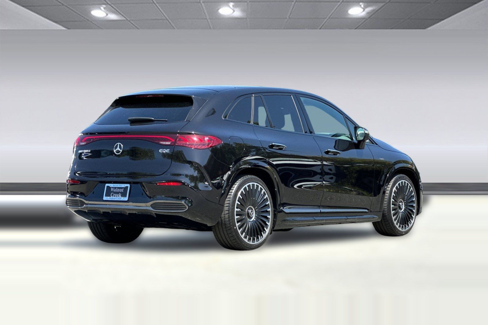 New 2025 Mercedes-Benz EQE AMG 4MATIC SUV image 3